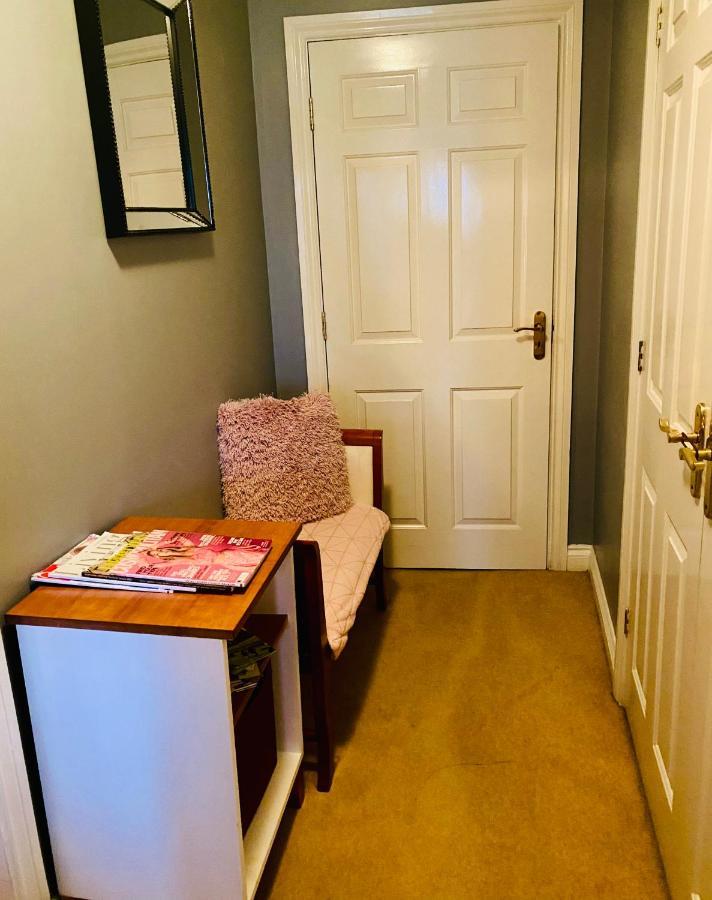 Modern Ground Floor Apartment With Free Parking Very Near Centre Ripon Ngoại thất bức ảnh